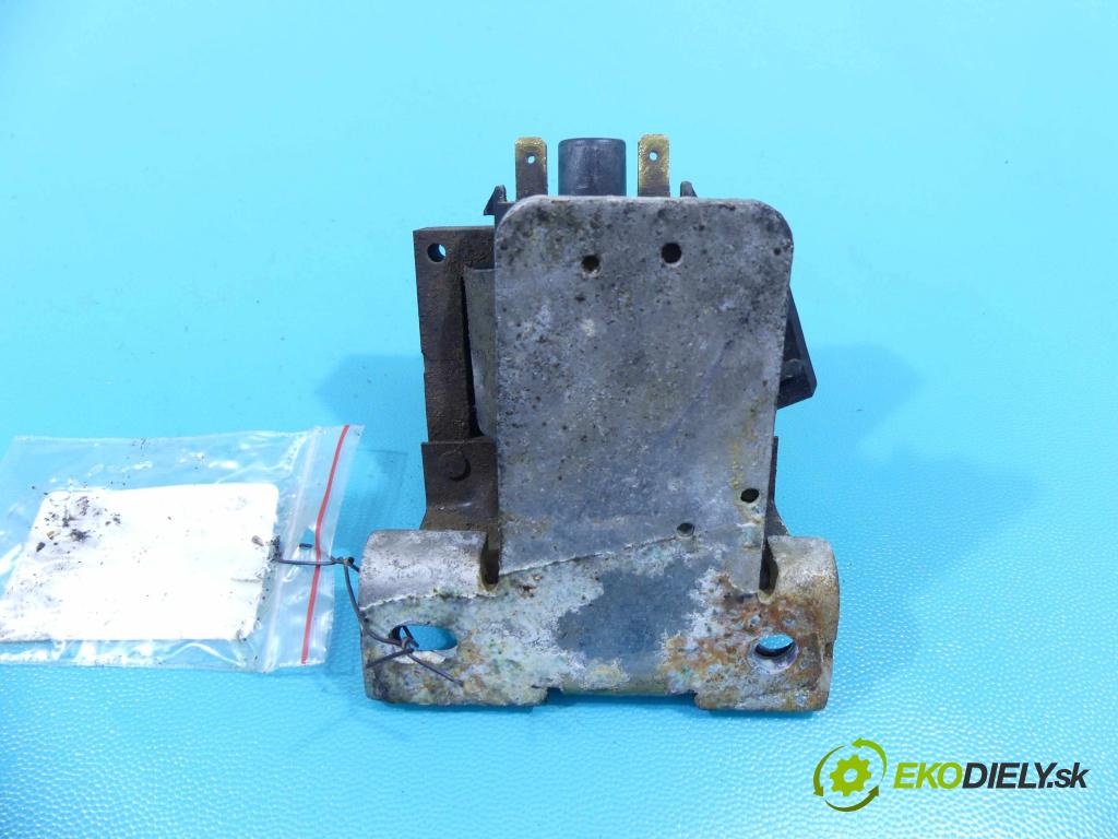 Opel Vectra A 1988-1995 1.8 90 HP manual 66 kW 1796 cm3 4- cievka zapaľovacia  (Zapaľovacie cievky, moduly)