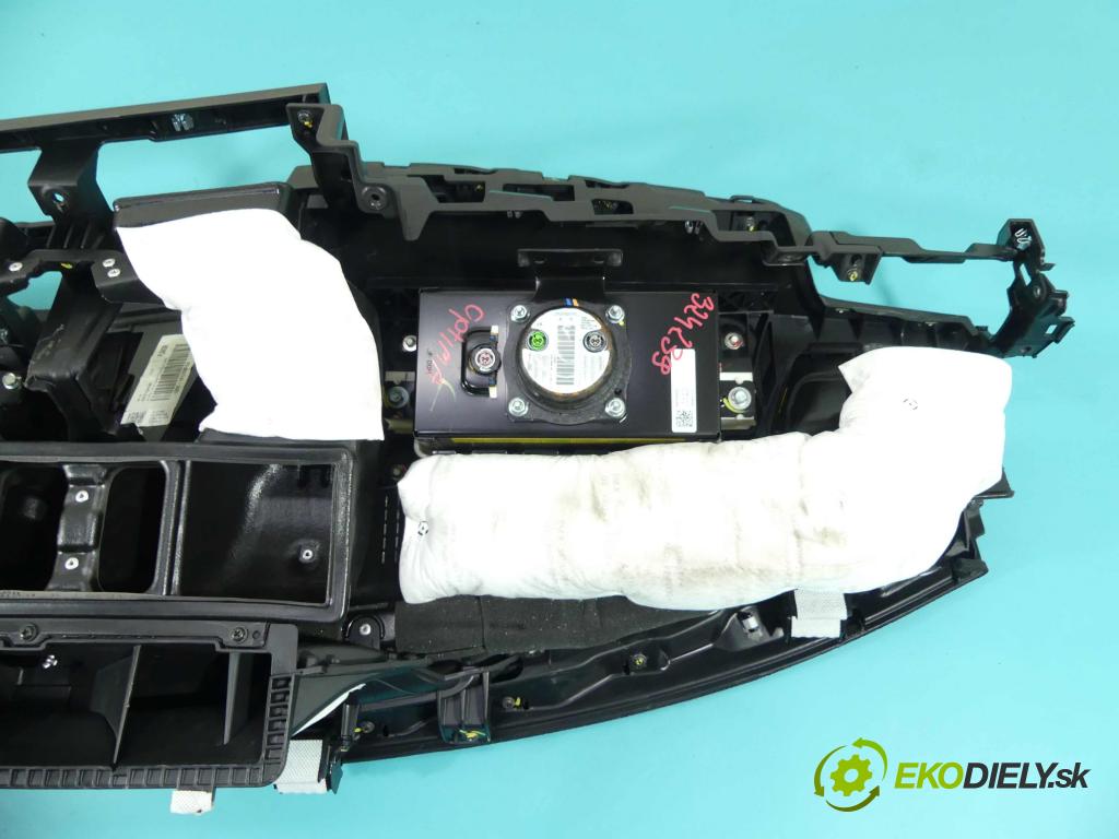 Kia Optima IV 2015-2020 2.0 16V 156 HP automatic 115 kW 1999 cm3 4- kokpit,pristrojová doska rozdeľovacia 84530D5600