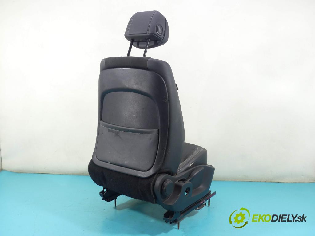 Renault Laguna III 2007-2015 2.0 16V 140 HP manual 103 kW 1997 cm3 5- Sedačka pravý  (Sedačky, sedadlá)