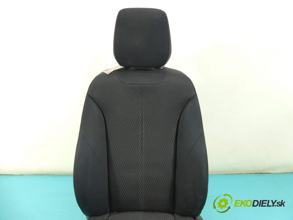 Bmw 1 F20 2011-2019 2.0d 116 HP manual 85 kW 1995 cm3 5- Sedačka ľavý  (Sedačky, sedadlá)