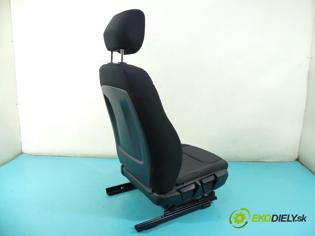 Bmw 1 F20 2011-2019 2.0d 116 HP manual 85 kW 1995 cm3 5- Sedačka pravý  (Sedačky, sedadlá)