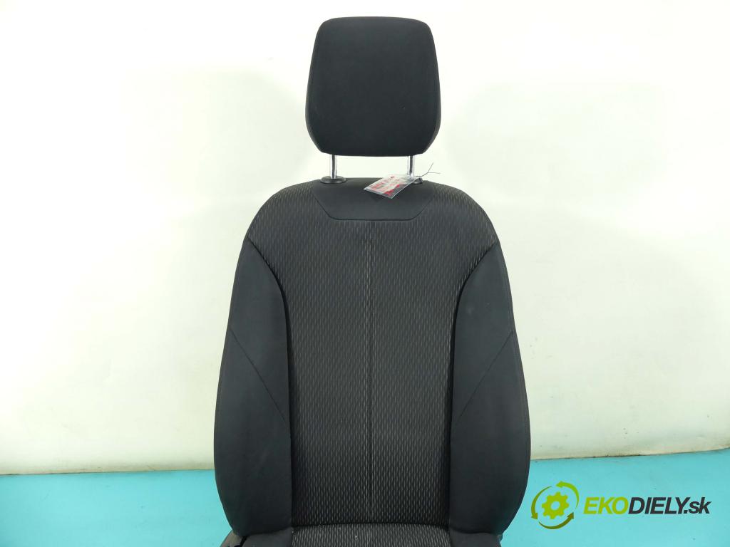 Bmw 1 F20 2011-2019 2.0d 116 HP manual 85 kW 1995 cm3 5- Sedačka pravý  (Sedačky, sedadlá)