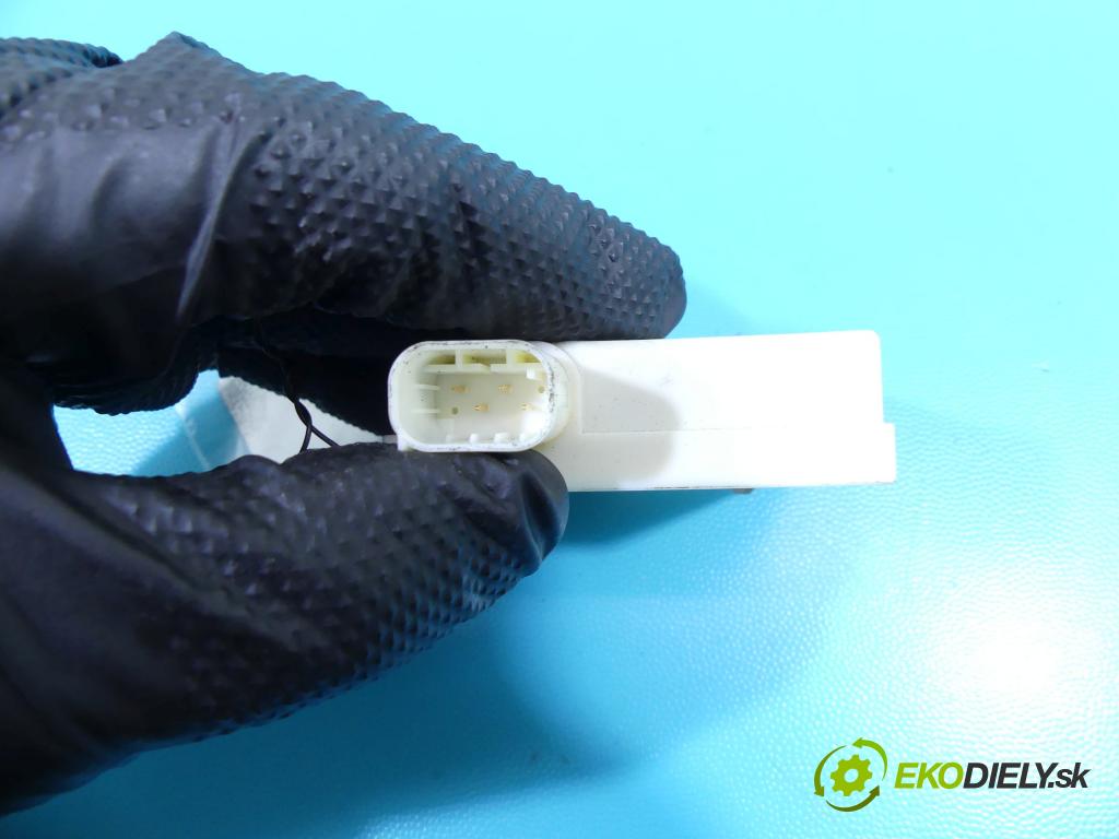 Kia Optima IV 2015-2020 2.0 16V 156 HP automatic 115 kW 1999 cm3 4- modul riadiaca jednotka 88952-D5500 (Ostatné)