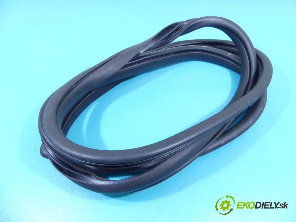 Kia Optima IV 2015-2020 2.0 16V 156 hp automatic 115 kW 1999 cm3 4- Těsnění: dveře zadní pravé  (Ostatní)