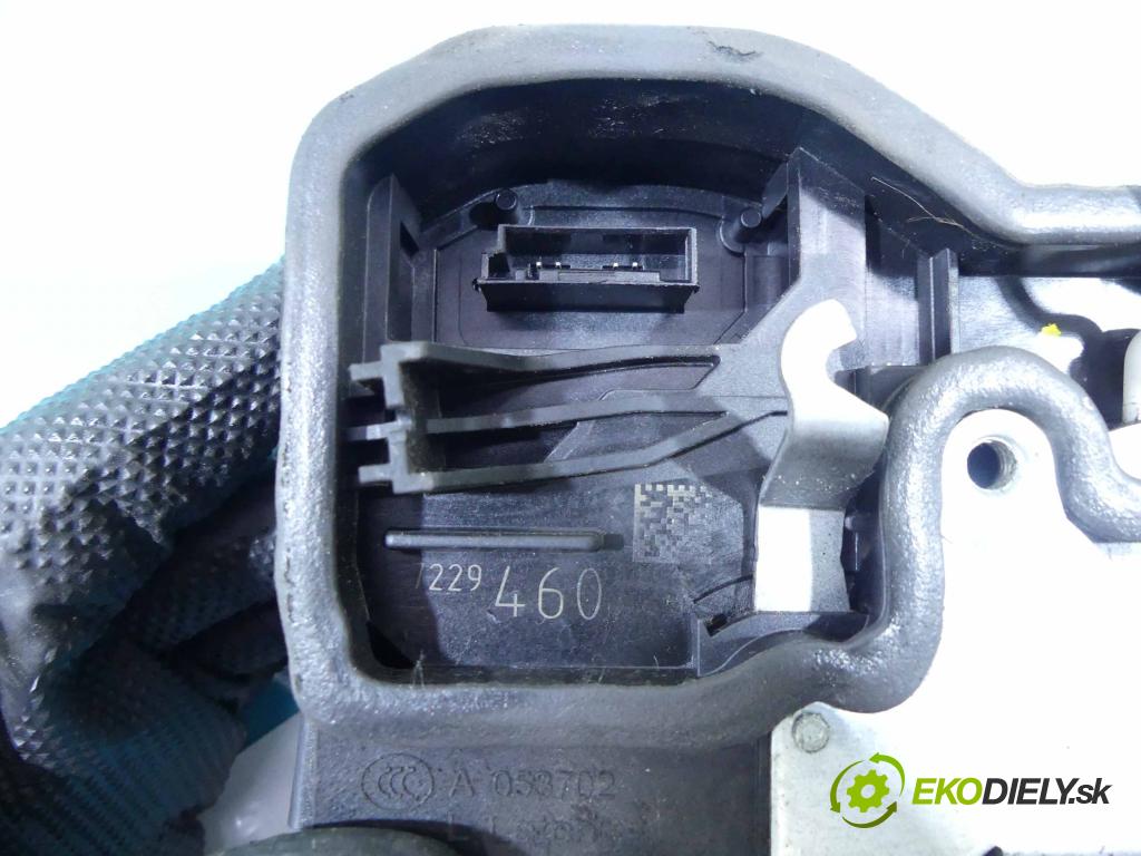 Bmw 1 F20 2011-2019 2.0d 116 hp manual 85 kW 1995 cm3 5- zámek zadní pravý 7229460