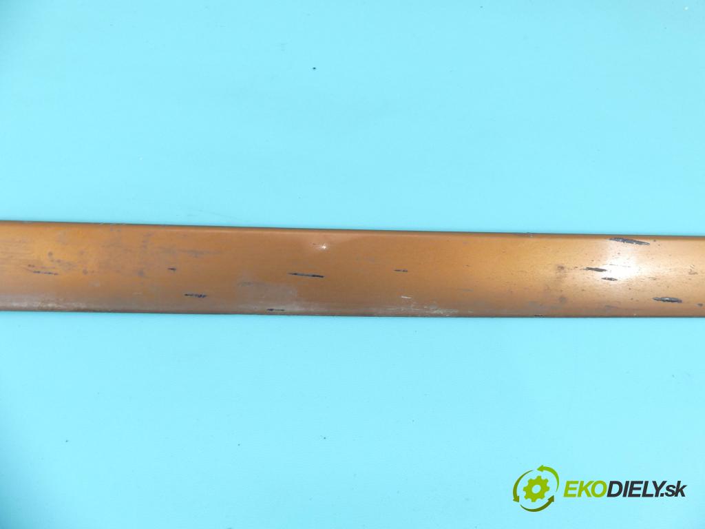 Audi A5 8T 2007-2016 3.0 V6 TDI 239KM automatic 176 kW 2967 cm3 5- lišta práh: pravé 8T8854932 (Prahová lišta)