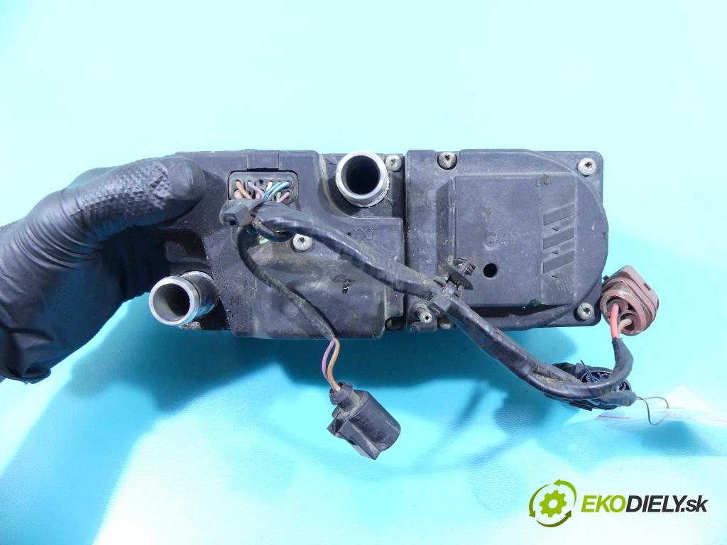 Audi A5 8T 2007-2016 3.0 V6 TDI 239KM automatic 176 kW 2967 cm3 5- Webasto 4H0265105E (Webasto ohřívače)