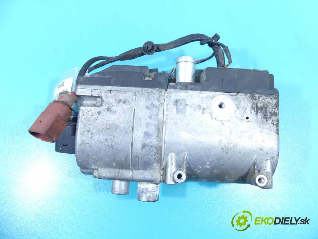 Audi A5 8T 2007-2016 3.0 V6 TDI 239KM automatic 176 kW 2967 cm3 5- Webasto 4H0265105E (Webasto ohřívače)