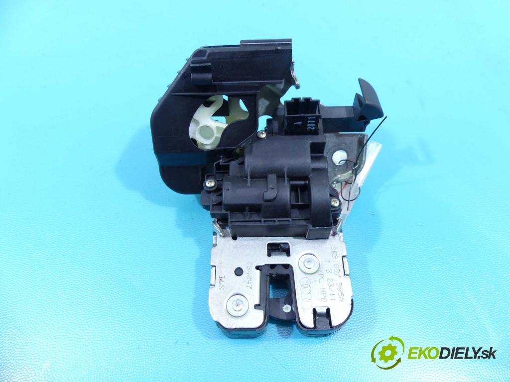 Audi A5 8T 2007-2016 3.0 V6 TDI 239KM automatic 176 kW 2967 cm3 5- zámek kufrových dveří zadní 8K9827505A