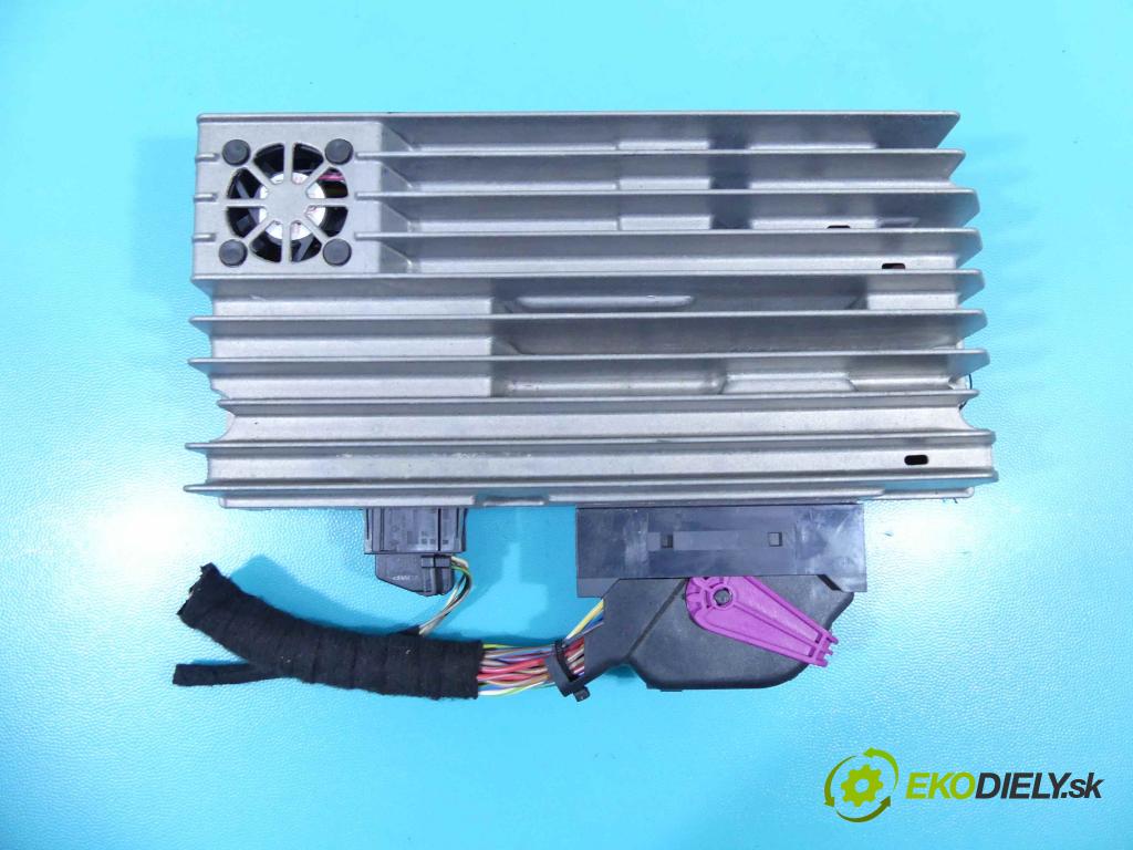 Audi A5 8T 2007-2016 3.0 V6 TDI 239KM automatic 176 kW 2967 cm3 5- Zesilovač: 8T0035223AN (Zosilňovače)