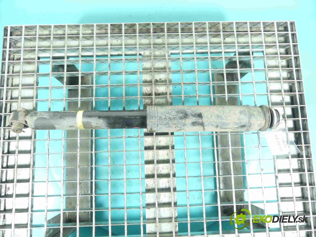 Toyota Auris II 2012-2018 1.6 16V 132 hp manual 97 kW 1598 cm3 5- tlumič zadní pravý 