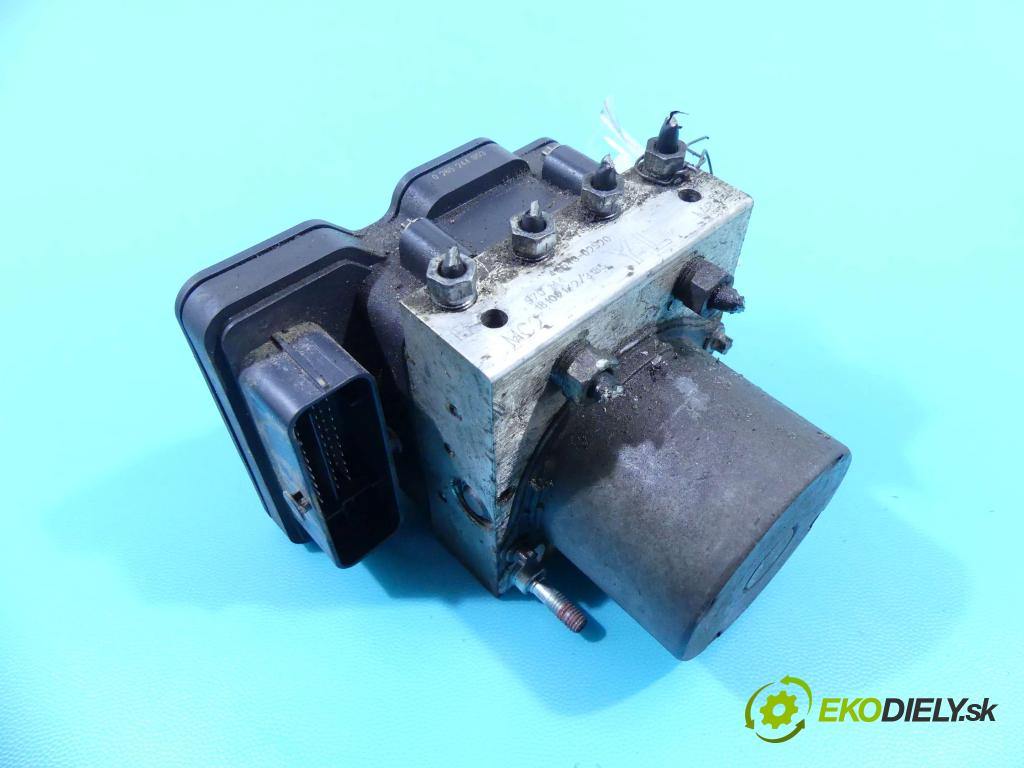 Toyota Auris II 2012-2018 1.6 16V 132  HP manual 97 kW 1598 cm3 5- čerpadlo abs 0265956731 (Pumpy ABS)