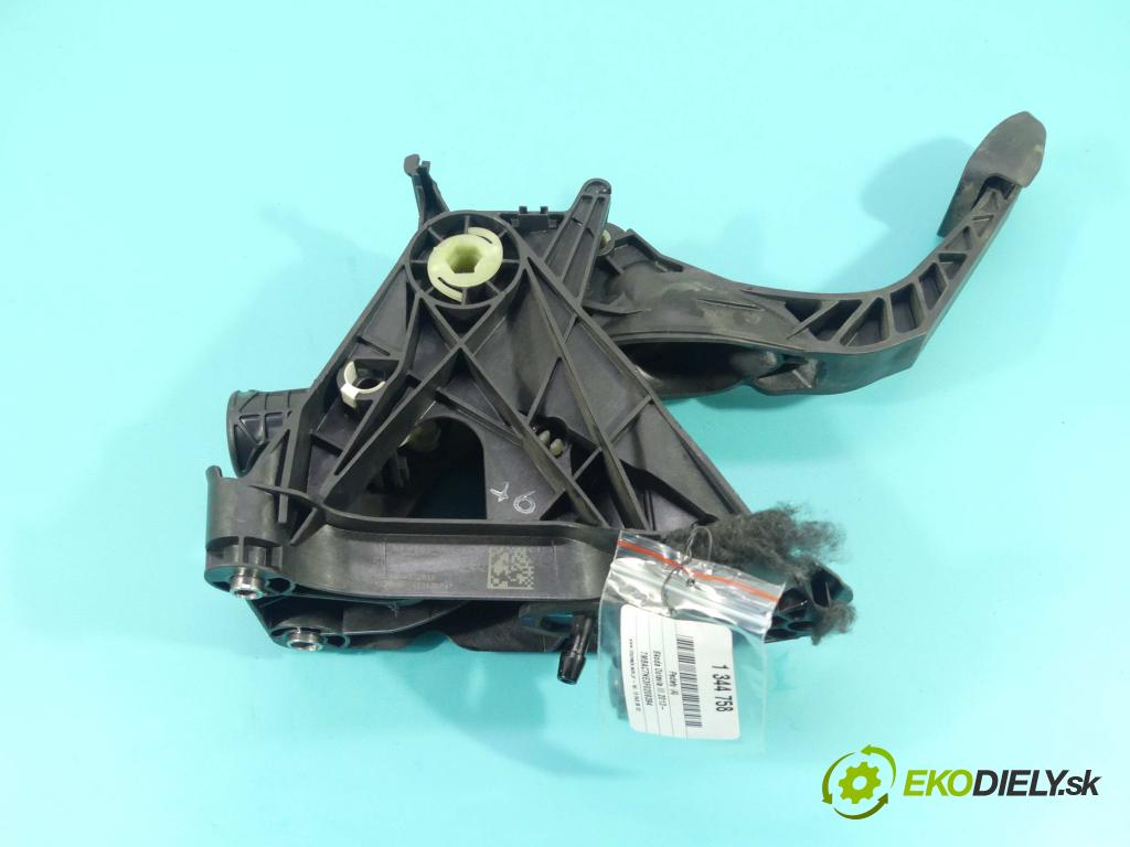 Skoda Octavia III 2013- 1.4 tsi 140 HP manual 103 kW 1395 cm3 5- pedále 5Q1721059EQ (Pedále)