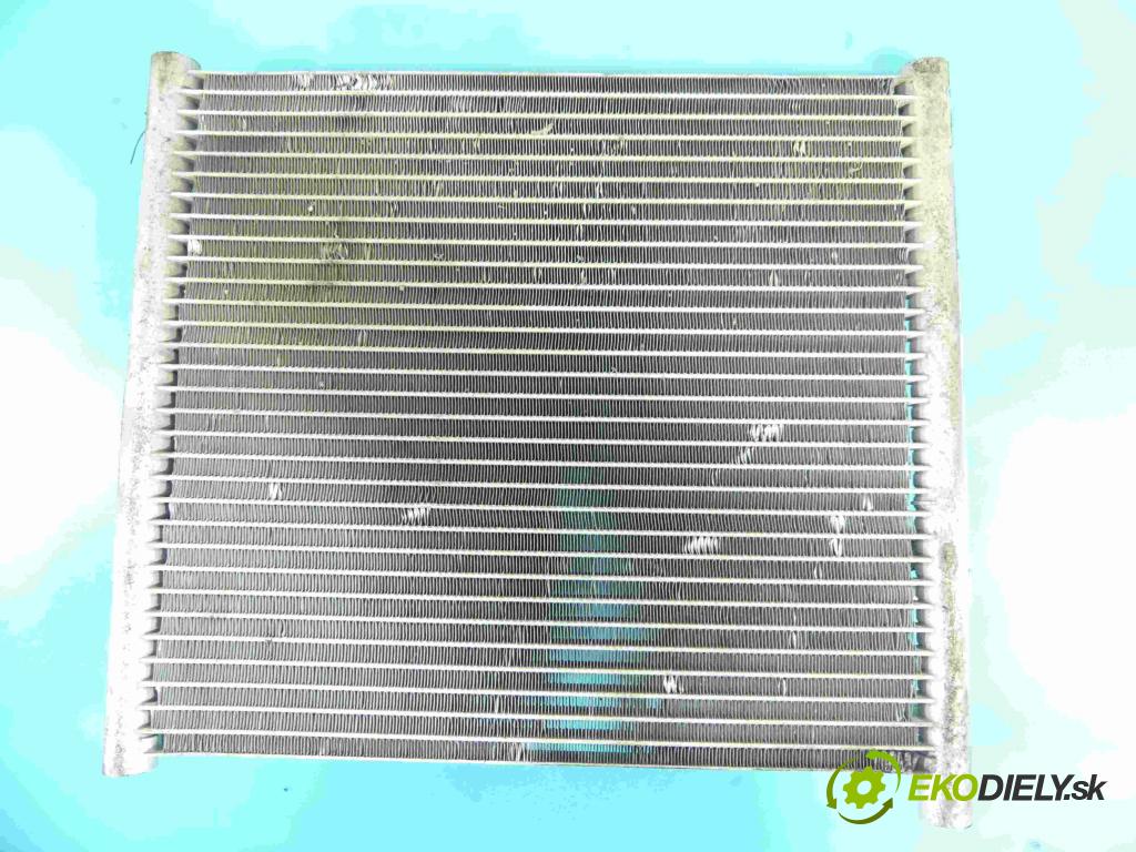 Honda Civic VI 1995-2001 1.4 16V 90 HP manual 66 kW 1396 cm3 5- chladič klimatizácie  (Chladiče klimatizácie)
