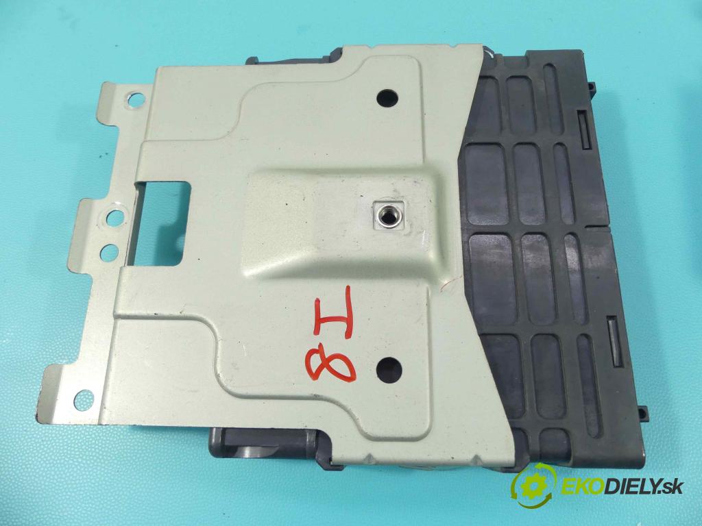 Mitsubishi Lancer VII 2001-2013 1.6 16V 98 hp manual 72 kW 1584 cm3 5- řídící jednotka motoru MN132784