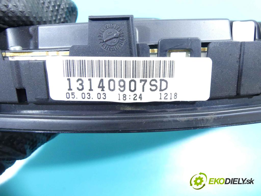 Opel Vectra C 2002-2008 2.2 16V 147 HP manual 108 kW 2198 cm3 5- prístrojovka/ budíky 13140907SD (Prístrojové dosky, displeje)