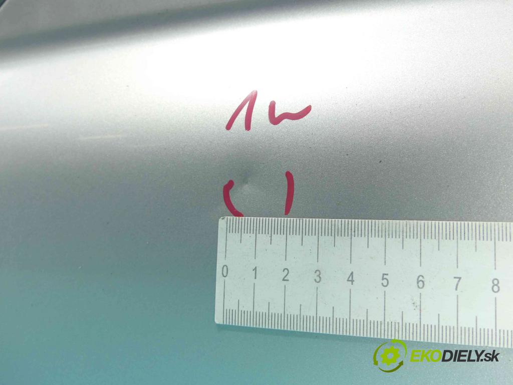 Hyundai Trajet 2.0 crdi 114 hp manual 84 kW 1991 cm3 5- zadní kufrové dveře  (Zadní kapoty)