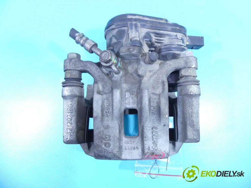 Kia Optima IV 2015-2020 2.0 16V 156 HP automatic 115 kW 1999 cm3 4- brzdič zadné pravý A5582-37700 (Ostatné)