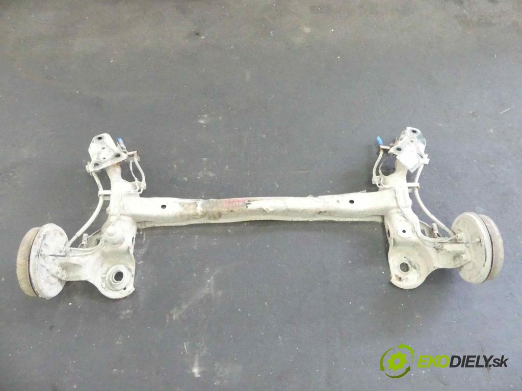 Citroen C3 II 2009-2016 1.4 hdi 68 hp manual 50 kW 1398 cm3 5- zadní výztuha  (Výztuhy zadní)