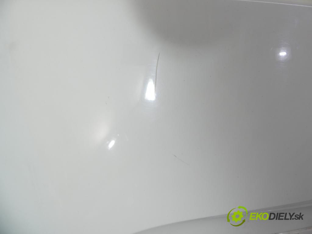 Bmw 1 F20 2011-2019 2.0d 116 hp manual 85 kW 1995 cm3 5- nárazník zadní  (Ostatné)