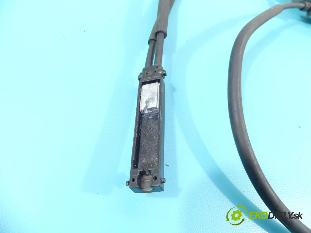Bmw 1 F20 2011-2019 2.0d 116 hp manual 85 kW 1995 cm3 5- zámek kapoty 7242548-08