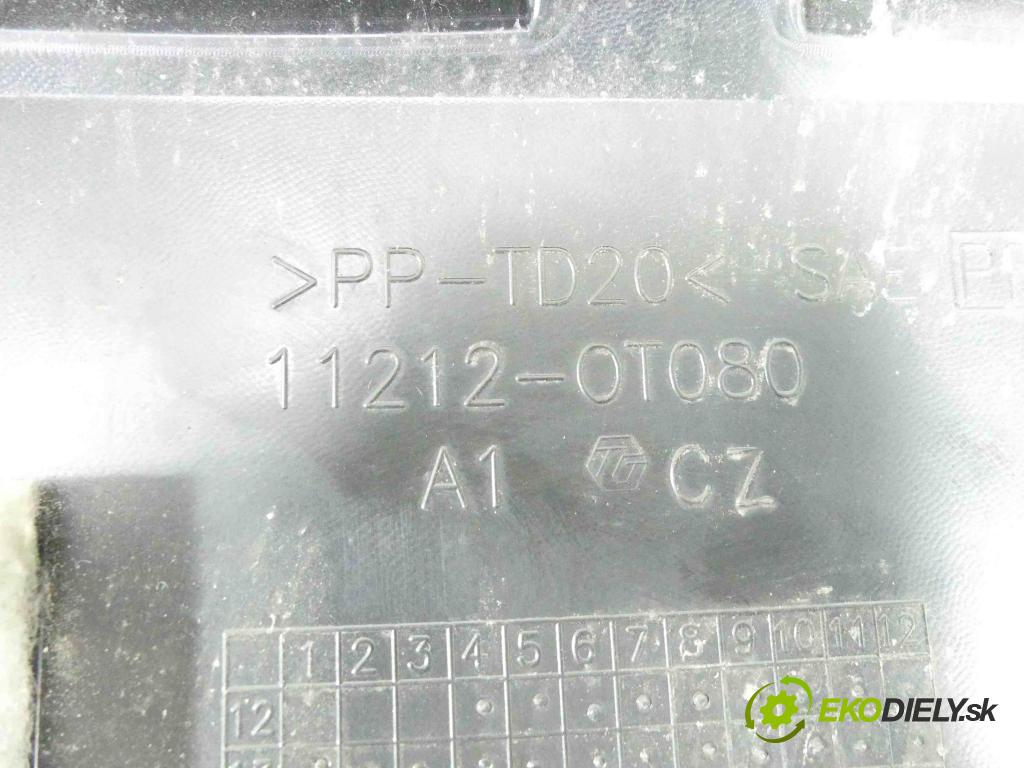 Toyota Verso 2009-2018 1.6 16V 132 HP manual 97 kW 1598 cm3 5- kryt motora horní: 11212-0T080
