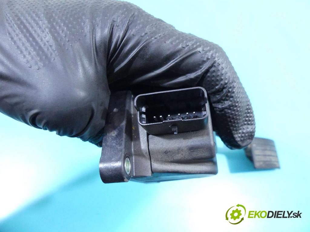 Peugeot 508 2010-2018 1.6 hdi 114 HP manual 84 kW 1560 cm3 4- pedále 0280755159 (Pedále)