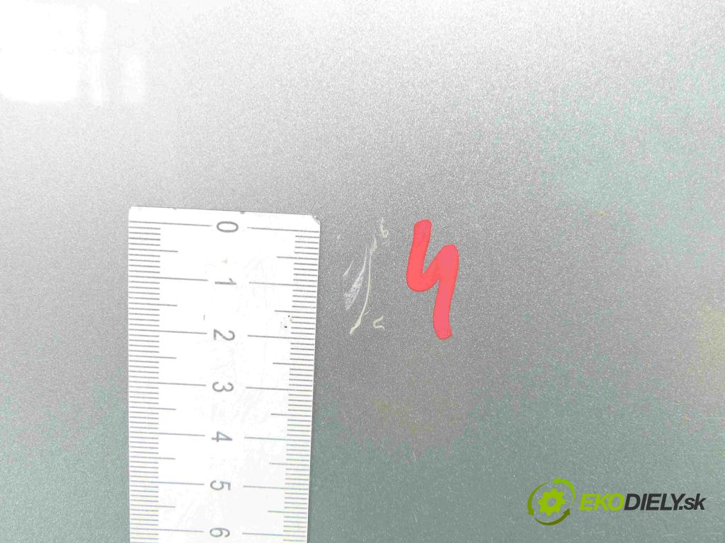 Toyota Corolla Verso II 2004-2009 2.0 D4D 116 HP manual 85 kW 1995 cm3 5- dvere predné pravé  (Ostatné)