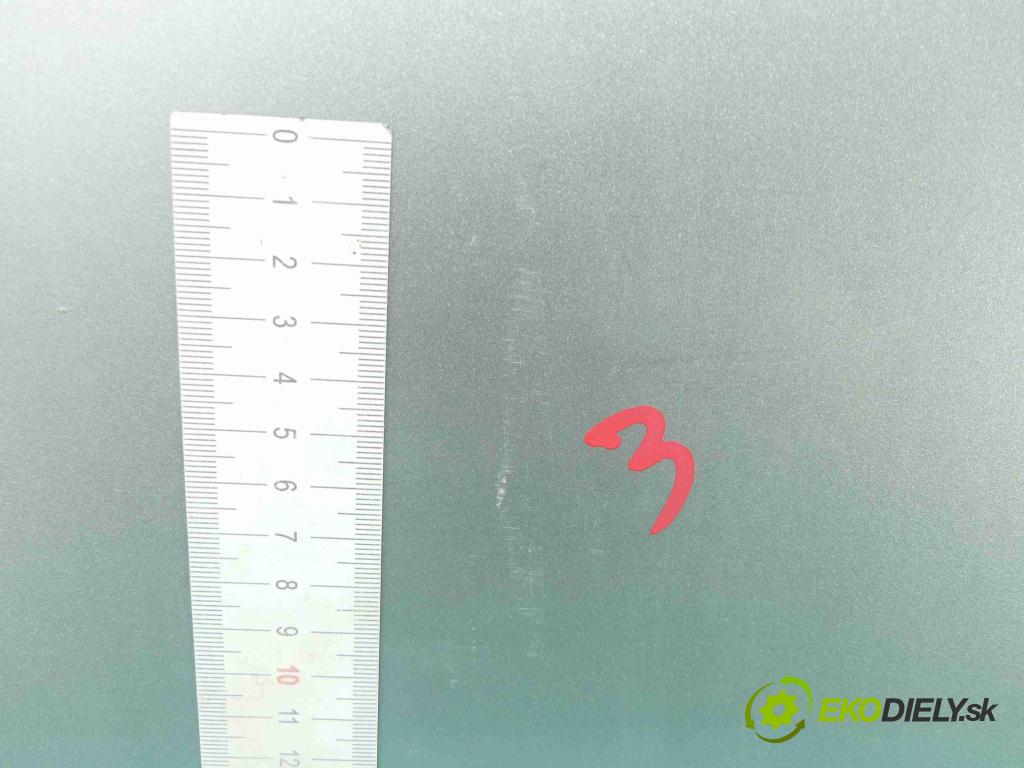 Toyota Corolla Verso II 2004-2009 2.0 D4D 116 HP manual 85 kW 1995 cm3 5- dvere predné pravé  (Ostatné)