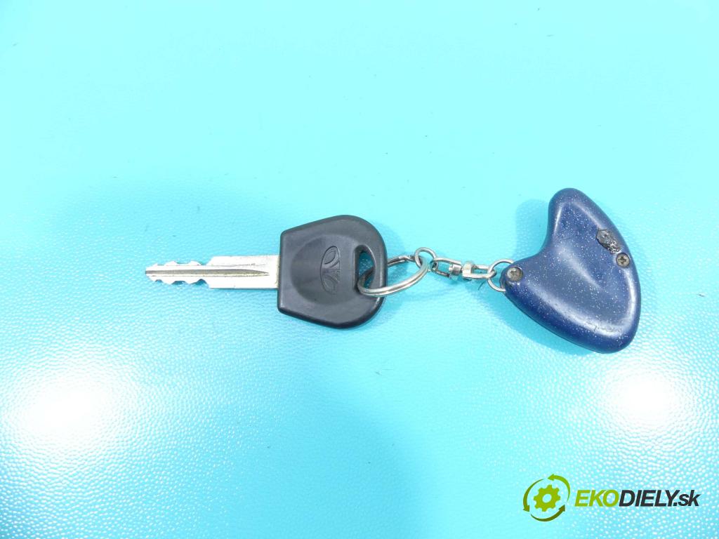 Daewoo Lanos 1,4.0 8V 75 hp manual 55 kW 1349 cm3 4- řídící jednotka motoru 16238981