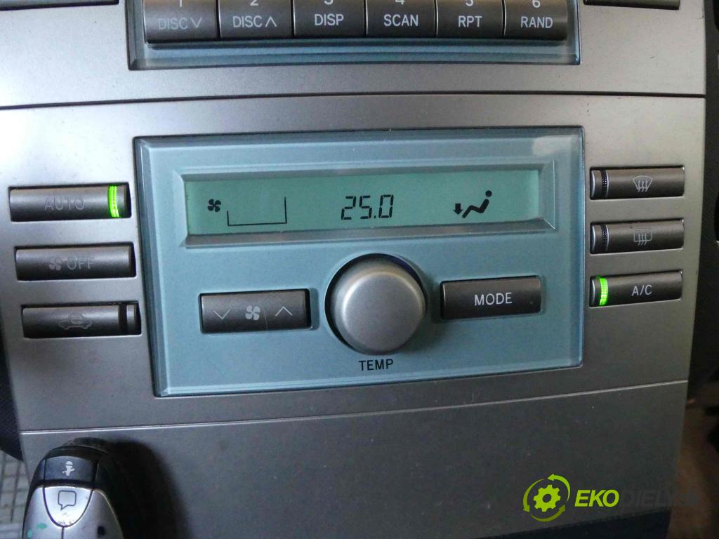 Toyota Corolla Verso II 2004-2009 2.0 D4D 116 HP manual 85 kW 1995 cm3 5- panel kúrenia 55900-0F030