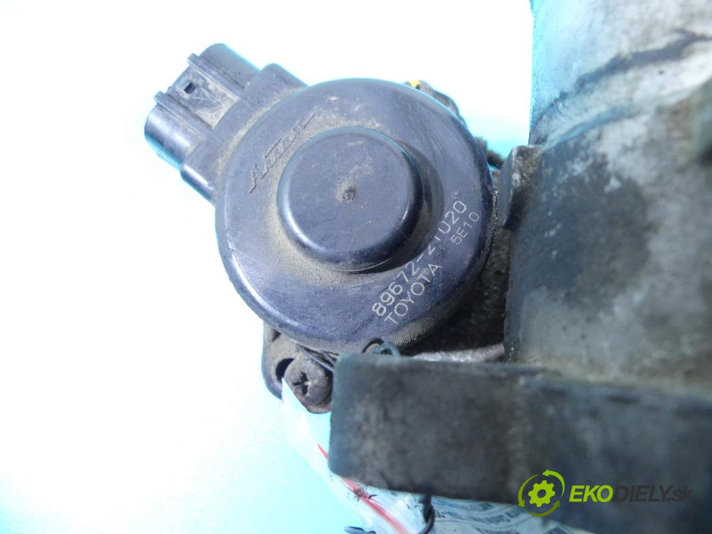 Toyota Corolla Verso II 2004-2009 2.0 D4D 116 HP manual 85 kW 1995 cm3 5- klapka 27020-5E11 (Škrtiace klapky)