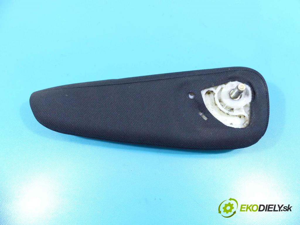 Toyota Corolla Verso II 2004-2009 2.0 D4D 116 HP manual 85 kW 1995 cm3 5- operadlo  (Lakťové opierky)