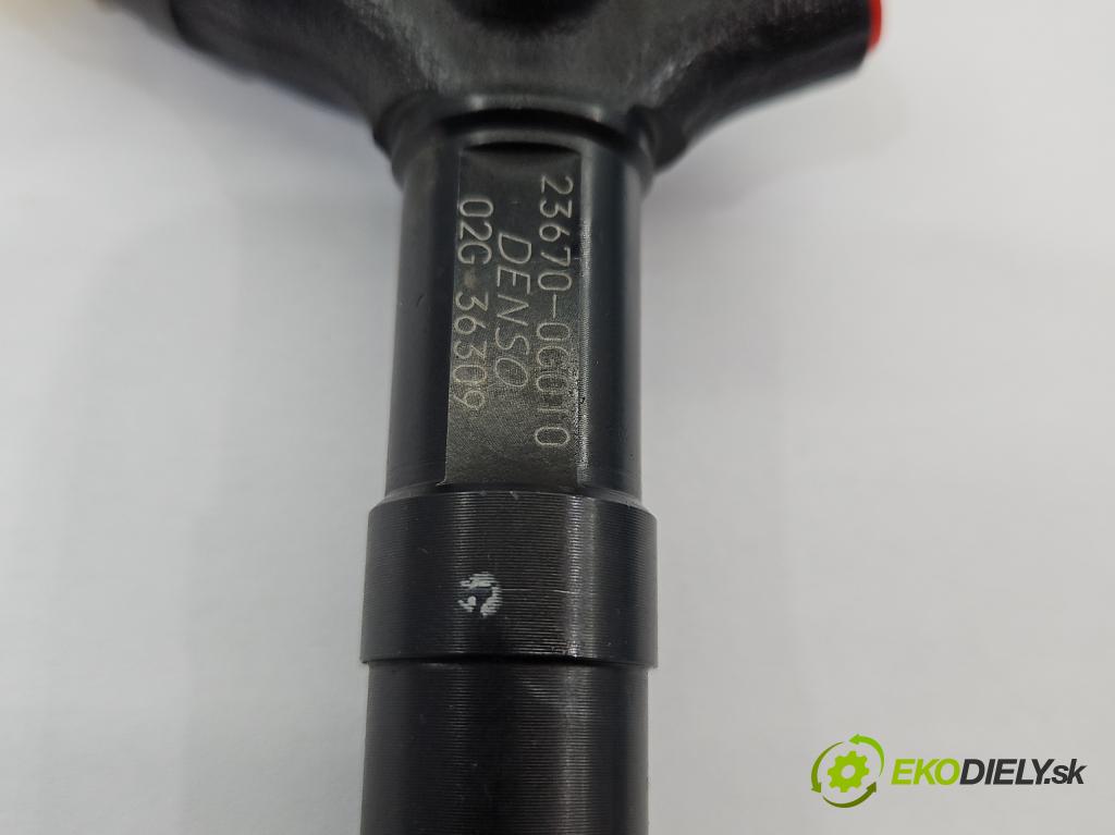 Toyota Corolla Verso II 2004-2009 2.0 D4D 116 HP manual 85 kW 1995 cm3 5- vstrek 23670-0G010 (Vstrekovače)