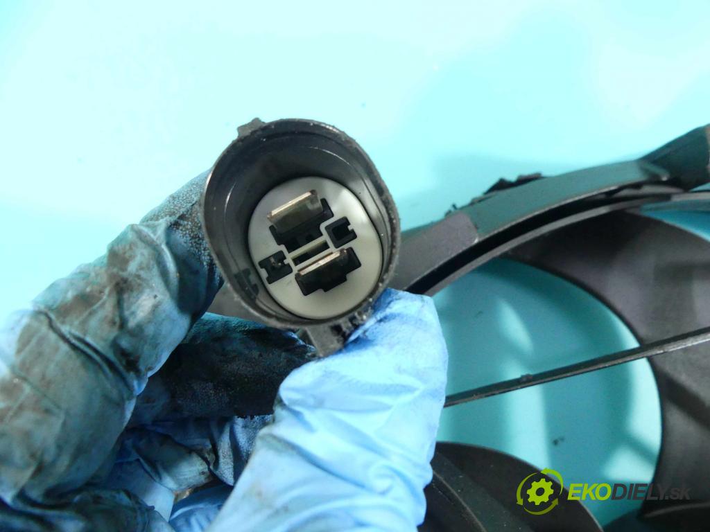 Ford Focus Mk2 2004-2011 1.6 tdci 90 HP manual 66 kW 1560 cm3 5- Ventilátor chladiča 1137328558