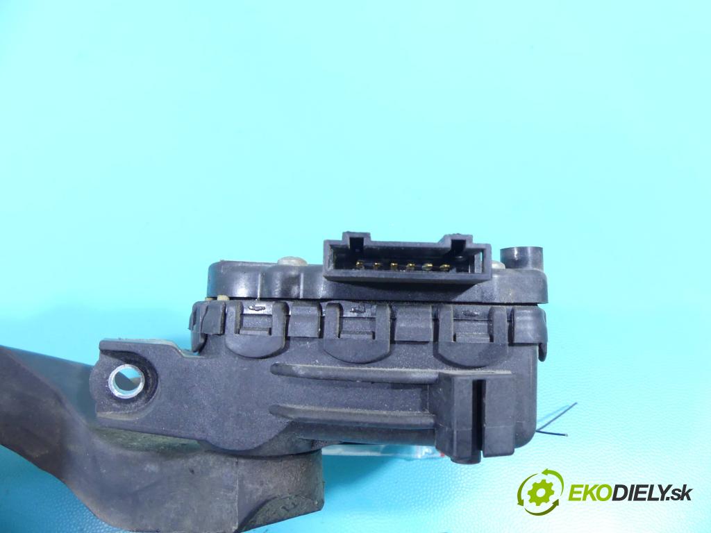 Vw Passat B5 1995-2005 2.5 tdi 150 HP manual 110 kW 2496 cm3 5- pedále 8D1721523F (Pedále)