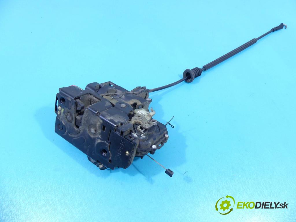 Vw Golf IV 1997-2003 1.9 tdi 110 hp manual 81 kW 1896 cm3 5- zámek přední pravý 