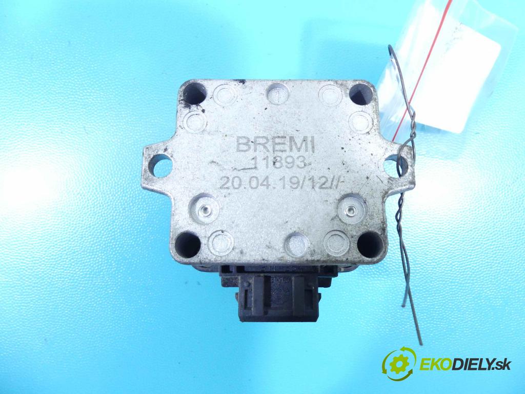 Skoda Felicia 1.6 75 HP manual 55 kW 1598 cm3 5- cievka zapaľovacia (Zapaľovacie cievky, moduly)