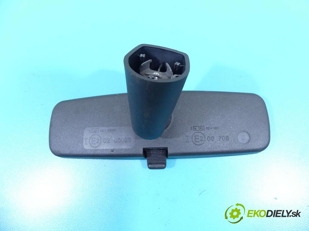 Citroen C3 II 2009-2016 1.4 hdi 68 hp manual 50 kW 1398 cm3 5- zpětné zrcátko vnitřní  (Světla vnitřní)