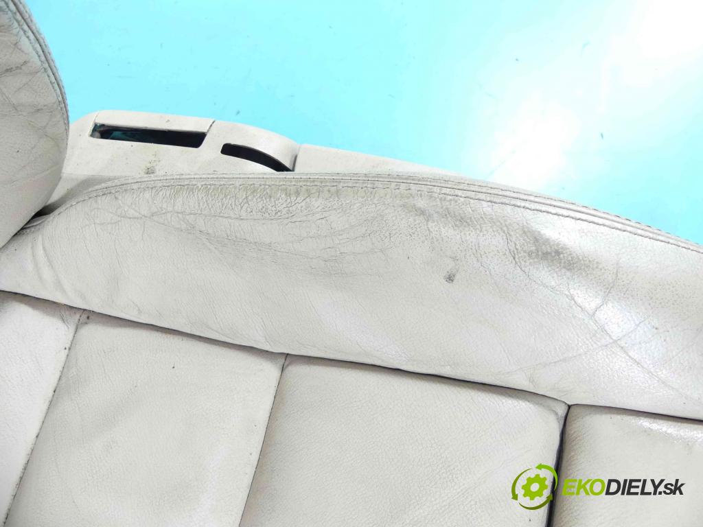 Audi A6 C6 2004-2011 3.0 V6 TFSI automatic 213 kW 2995 cm3 4- Sedačka ľavý  (Sedačky, sedadlá)