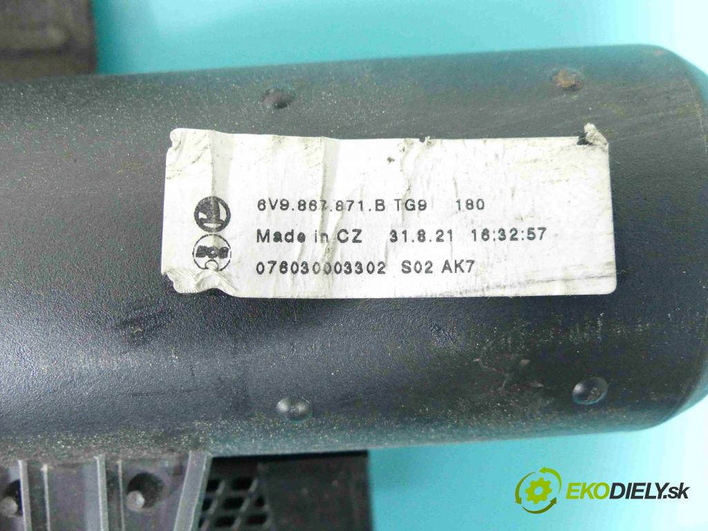 Skoda Fabia III 2014- 1.0 MPI 60 HP manual 44 kW 999 cm3 5- roleta 6V9867871B (Rolety kufra)