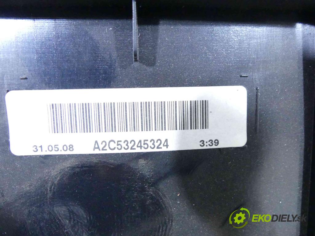 Mercedes C W204 2007-2014 2,2.0 CDI 170 HP automatic 125 kW 2148 cm3 4- prístrojovka/ budíky A2044400311 (Prístrojové dosky, displeje)