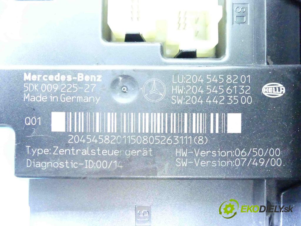 Mercedes C W204 2007-2014 2,2.0 CDI 170 hp automatic 125 kW 2148 cm3 4- skříňka pojistková 2045458201 (Pojistkové skříňky)