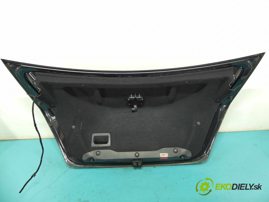 Mercedes C W204 2007-2014 2,2.0 CDI 170 hp automatic 125 kW 2148 cm3 4- zadní kufrové dveře  (Zadní kapoty)