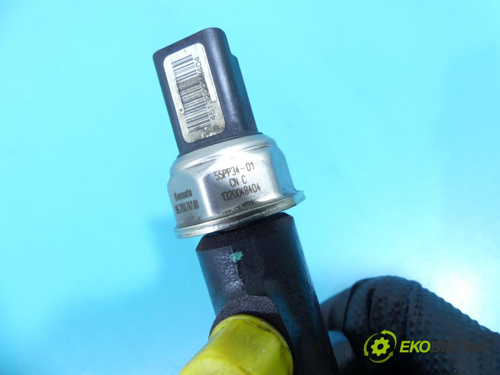 Peugeot 508 2010-2018 1.6 hdi 114 HP manual 84 kW 1560 cm3 4- lišta vstrekovacia 9685297580 (Vstrekovacie lišty)