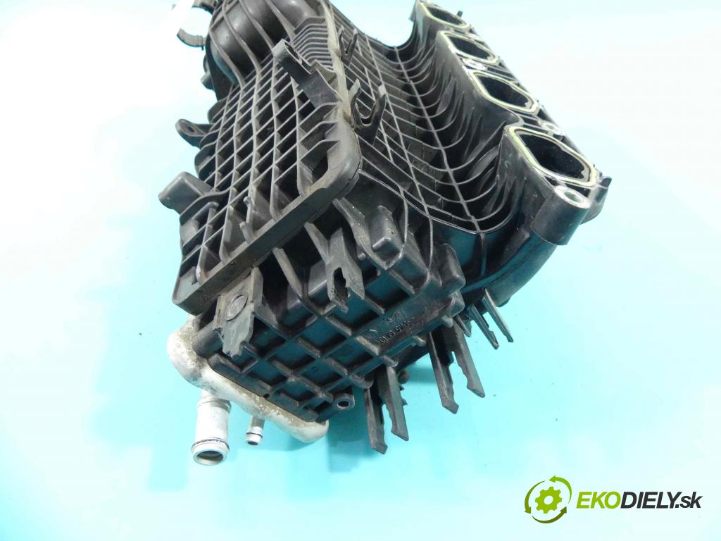 Skoda Octavia III 2013- 1.4 tsi 140 HP manual 103 kW 1395 cm3 5- zvod nasávací 0281002977 (Sacie potrubia)