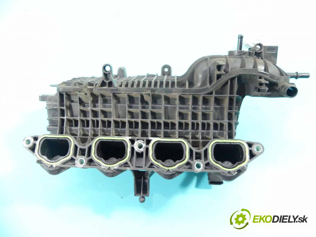 Skoda Octavia III 2013- 1.4 tsi 140 HP manual 103 kW 1395 cm3 5- zvod nasávací 0281002977 (Sacie potrubia)