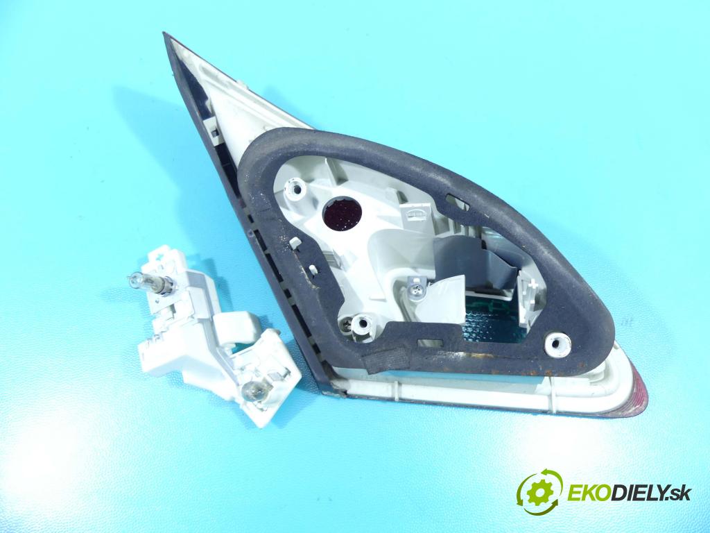 Opel Astra IV 2009-2015 1.7 cdti 125 hp manual 92 kW 1686 cm3 5- světlo zadní pravé  (Klika dveří ostatní)