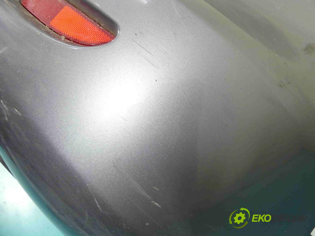 Mazda 3 I BK 2003-2009 1.6 citd 109 hp manual 80 kW 1560 cm3 5- nárazník zadní  (Ostatné)