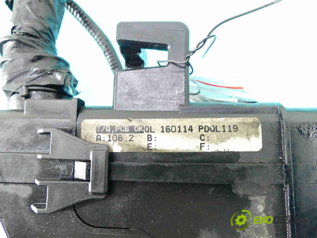 Kia Sportage IV 2015-2021 1.7 crdi 116 hp manual 85 kW 1685 cm3 5- skříňka pojistková 91950-D9BA0 (Pojistkové skříňky)